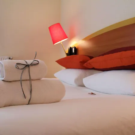 Kyriad Hotel 3*