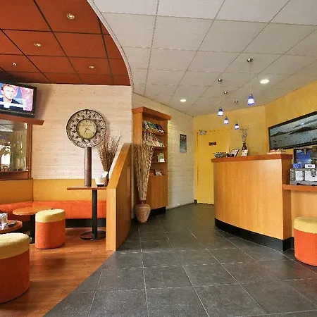 Hotel Kyriad Lamballe