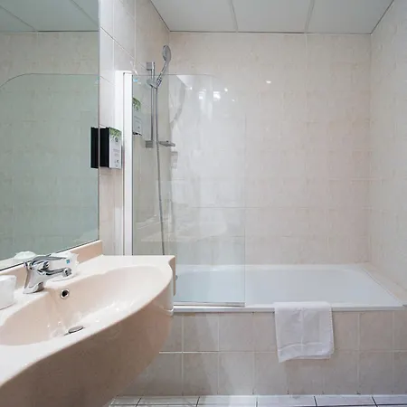 Kyriad Hotel